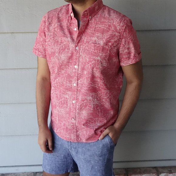 American Eagle Outfitters Other - American Eagle Red Tropical Short Sleeve Shirt